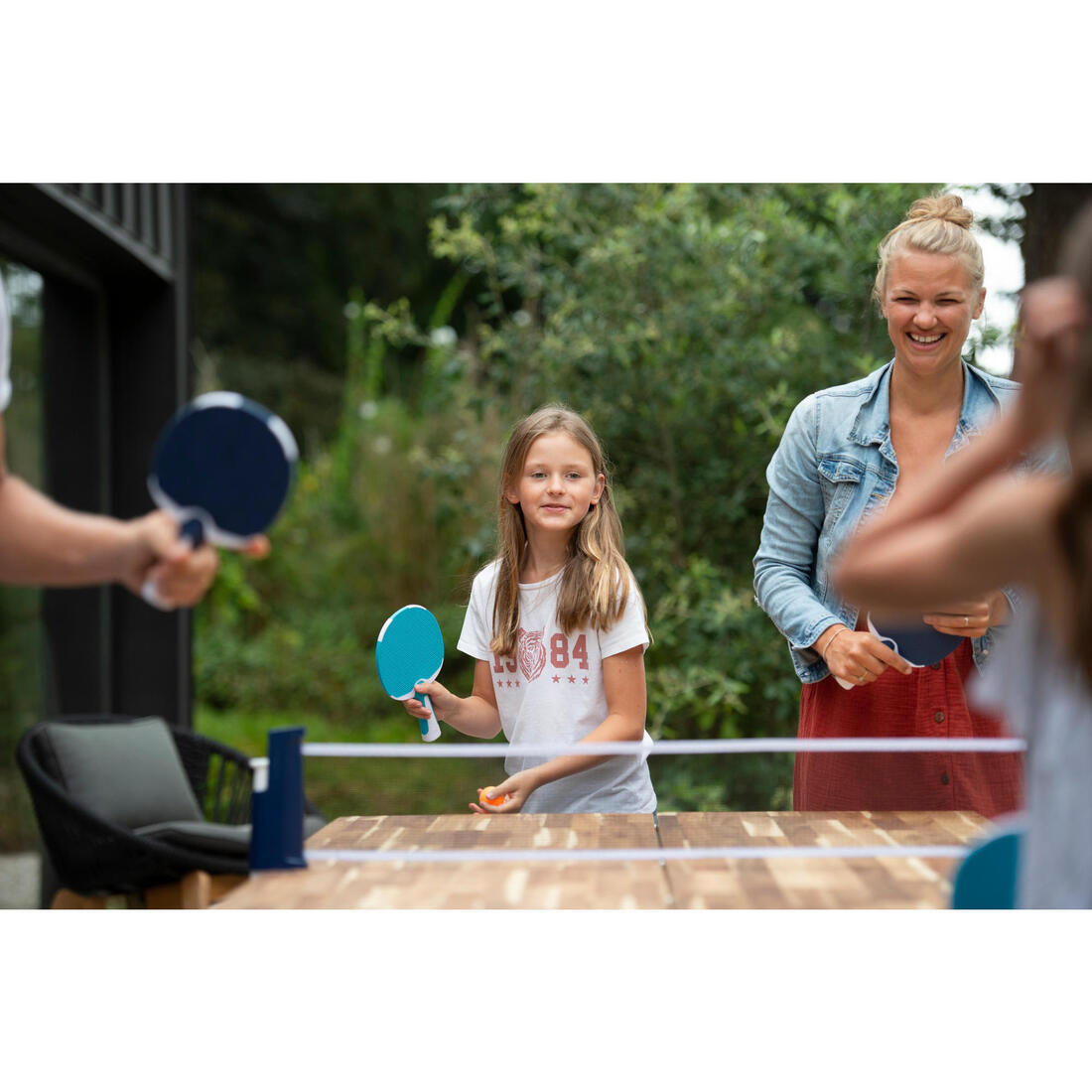 SET POTEAUX FILET DE PING PONG REGLABLE ROLLNET BLANC/GRIS 2 RAQUETTES 2 BALLES