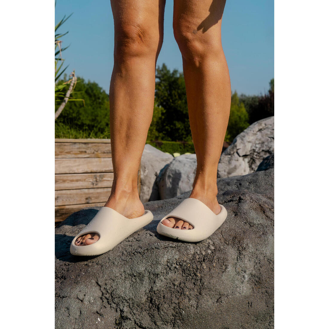Claquettes de piscine, Style 500 beige grisé