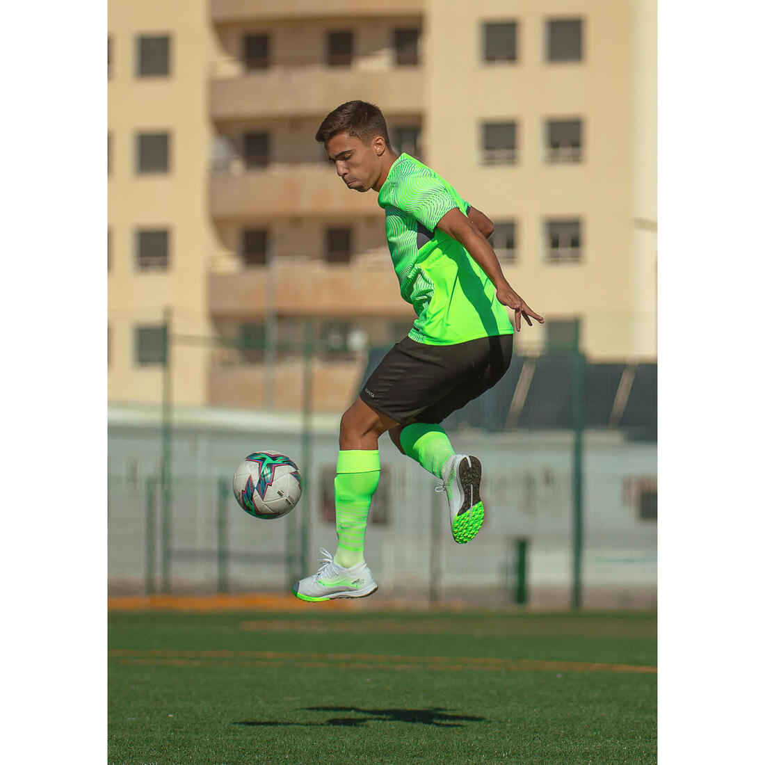 MAILLOT DE FOOTBALL ADULTE MANCHES COURTES VIRALTO TOPO ROSE FLUO &