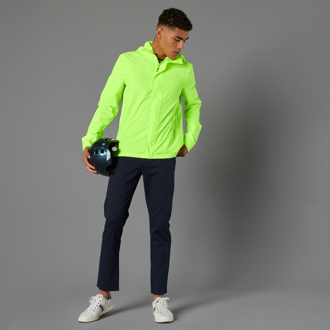 VESTE PLUIE VELO VILLE HOMME 120 JAUNE FLUO CERTIFIÉE EPI VISIBILITÉ JOUR