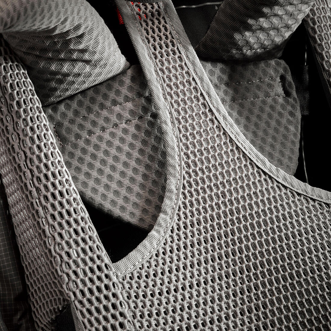 Sac à dos de trekking femme 55+10 l - mt500 air