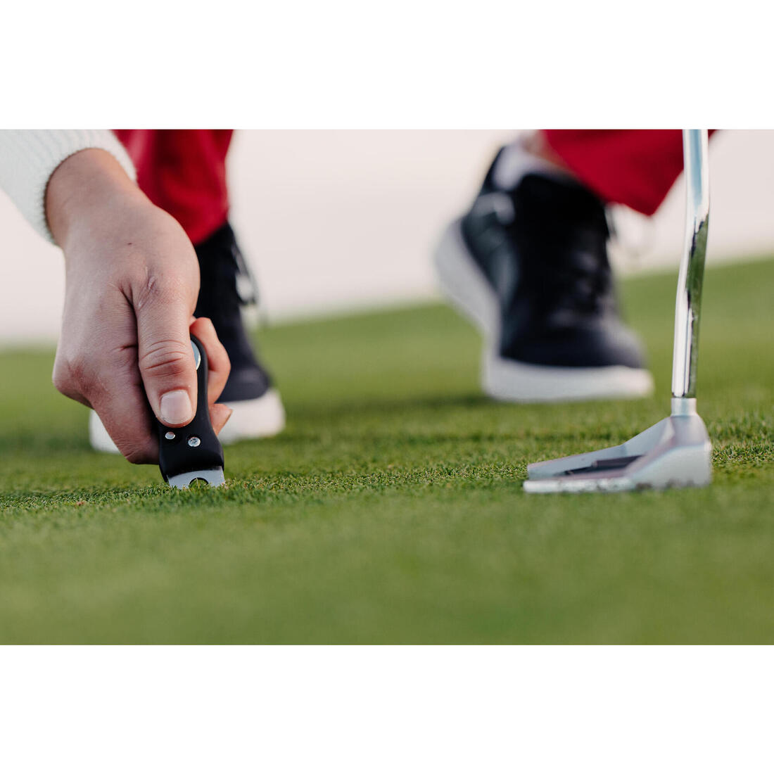 Relève pitch golf automatique - INESIS