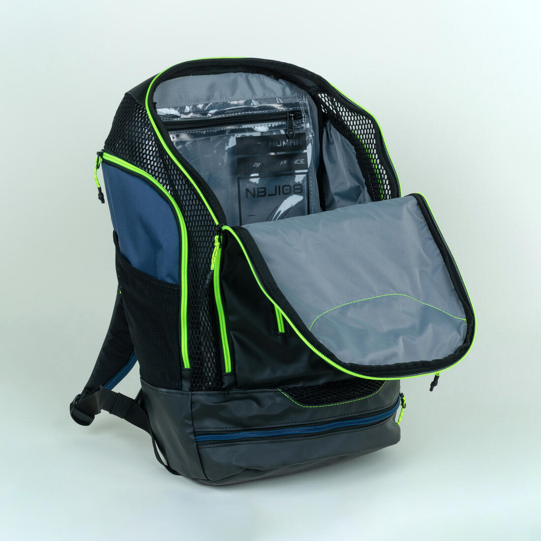 Sac a dos natation 27 litres 900 noir jaune