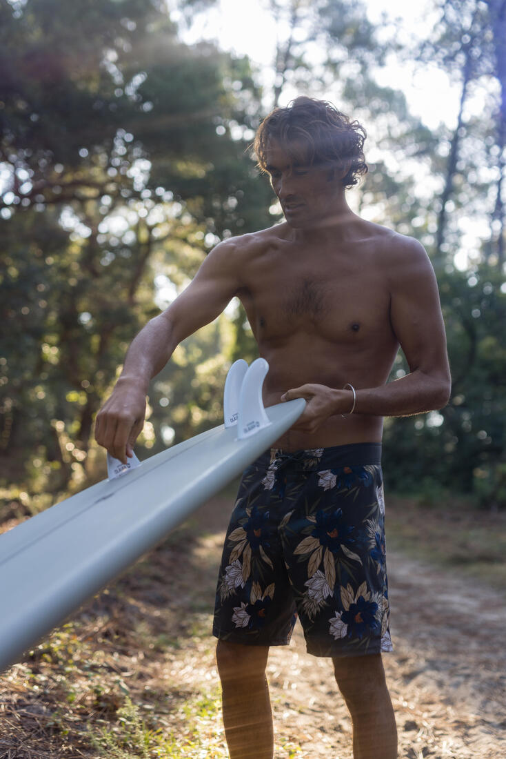 SURF 500 Hybride 8' livrée avec 3 ailerons .
