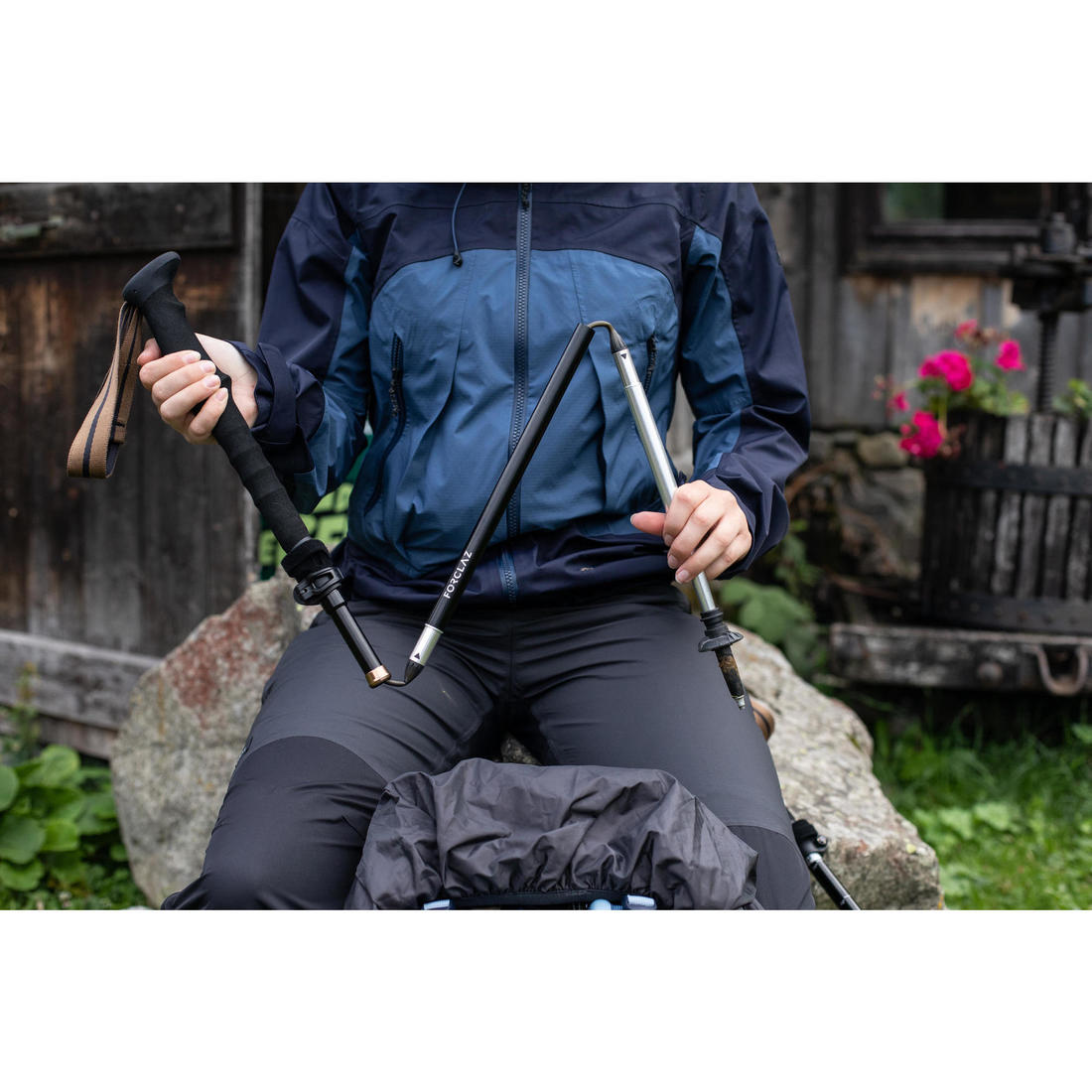 1 bâton ultra-compact de trek - MT900 noir