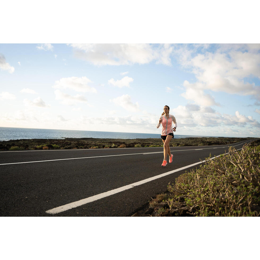 Veste running coupe vente Femme - KIPRUN WIND blanc