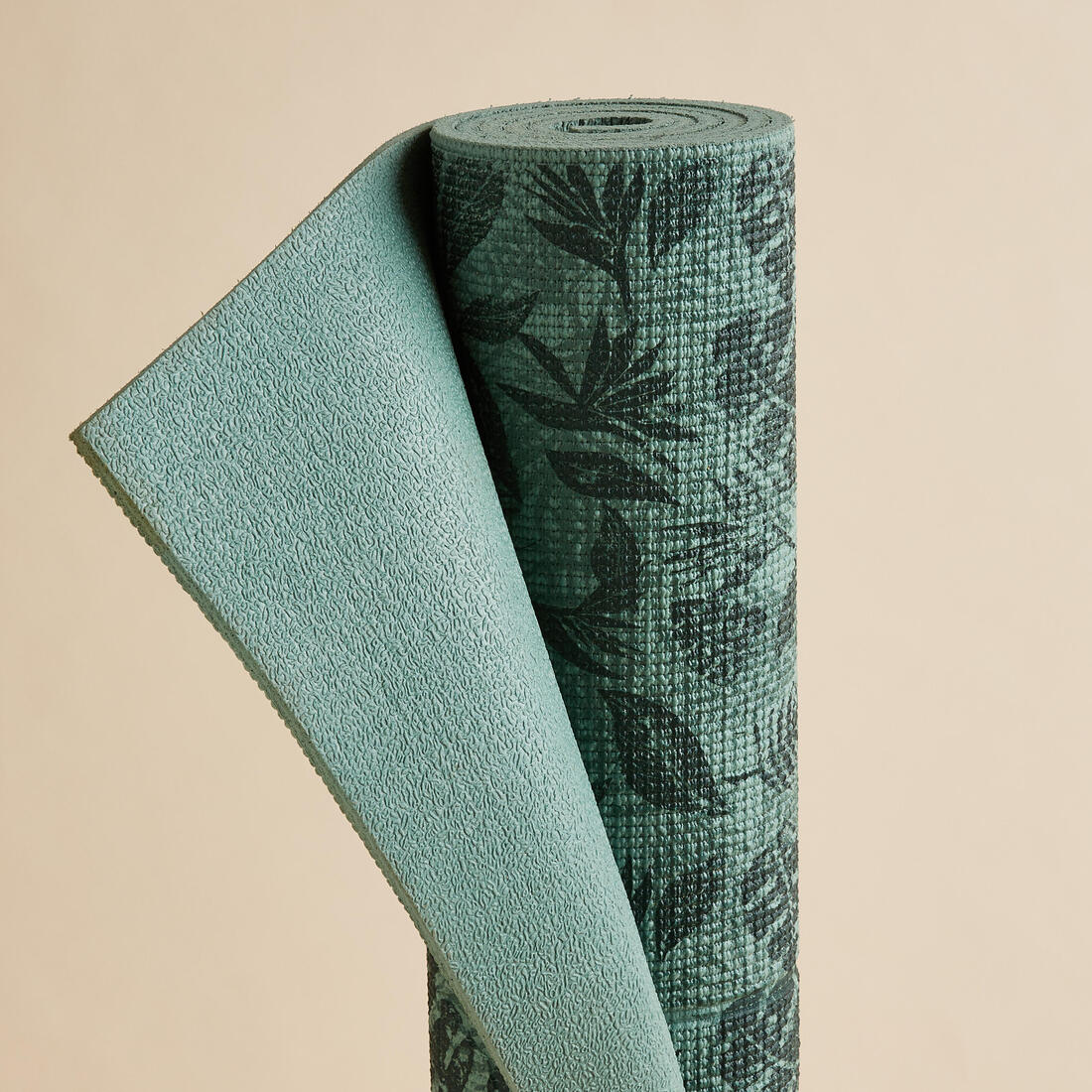 Tapis de yoga doux adhérence et confort 8 mm