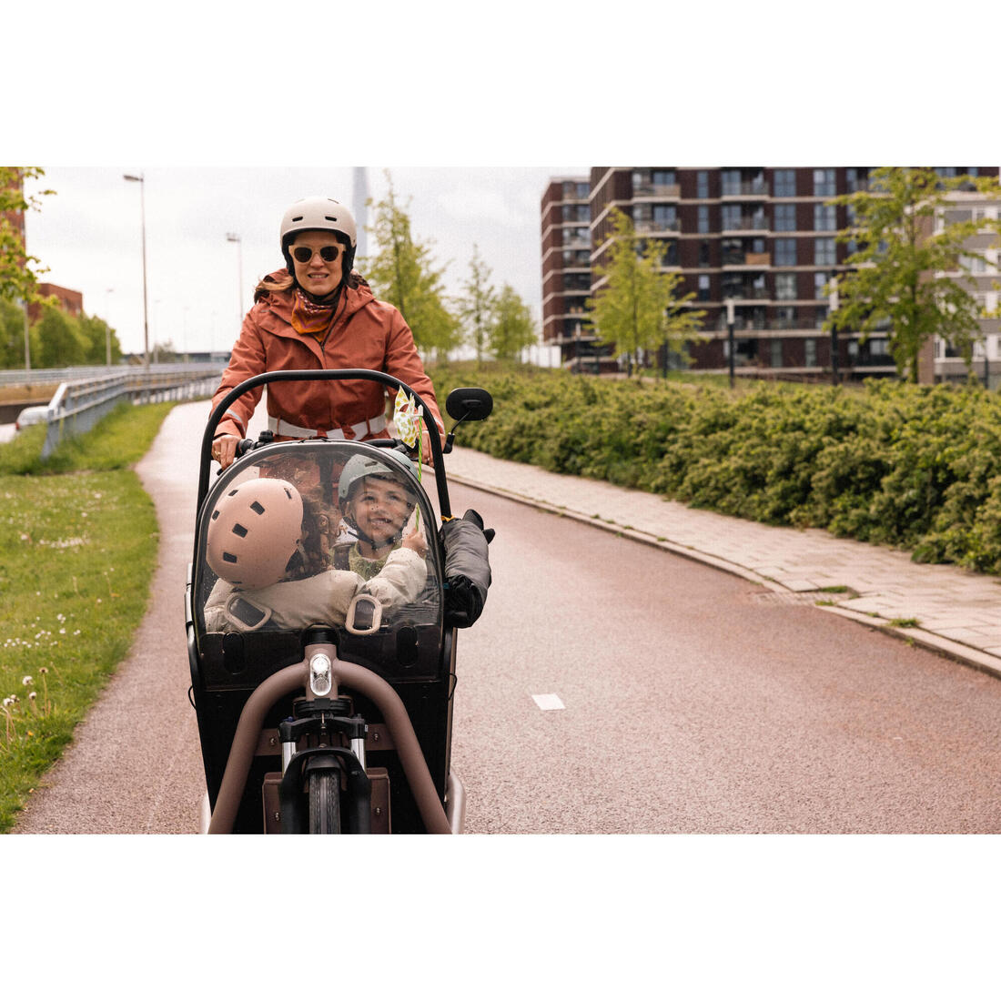 Trench femme imperméable avec capuche - vélo ville