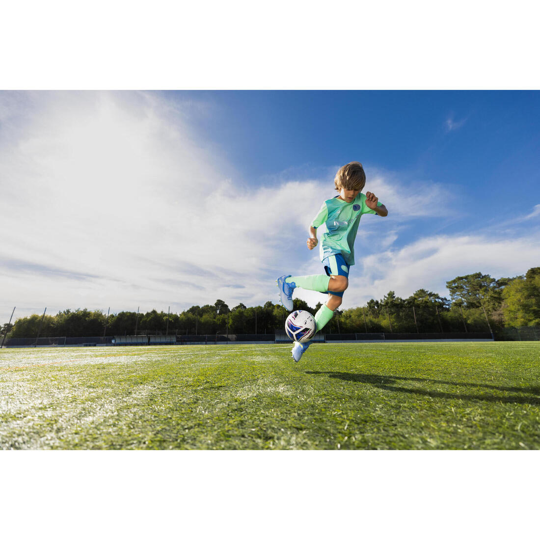 CHAUSSURES DE FOOTBALL ENFANT A SCRATCH VIRALTO I EASY FG NEBULA