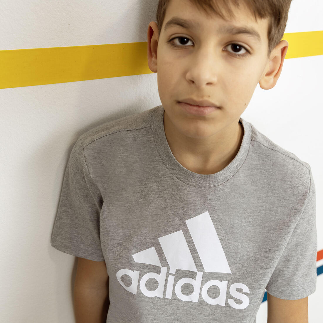 Tee shirt adidas imprimé logo enfant - gris et blanc