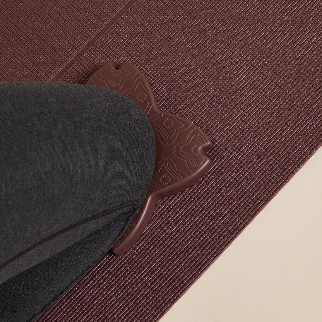 PAD / SUPPORT DE YOGA POUR GENOUX ET POIGNETS ACAJOU
