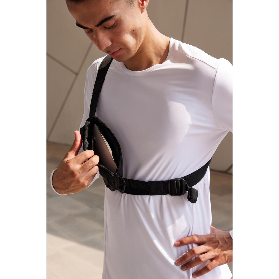 Sac running 2 positions Homme Femme- KIPRUN 0,5 L