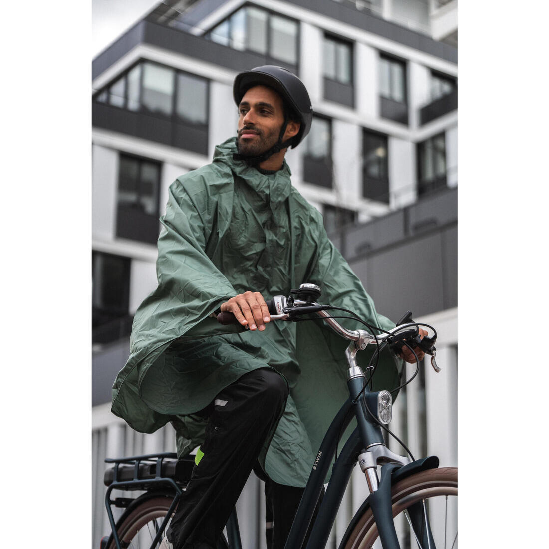 Surpantalon pluie vélo ville avec couvre-chaussures intégrés 100, noir