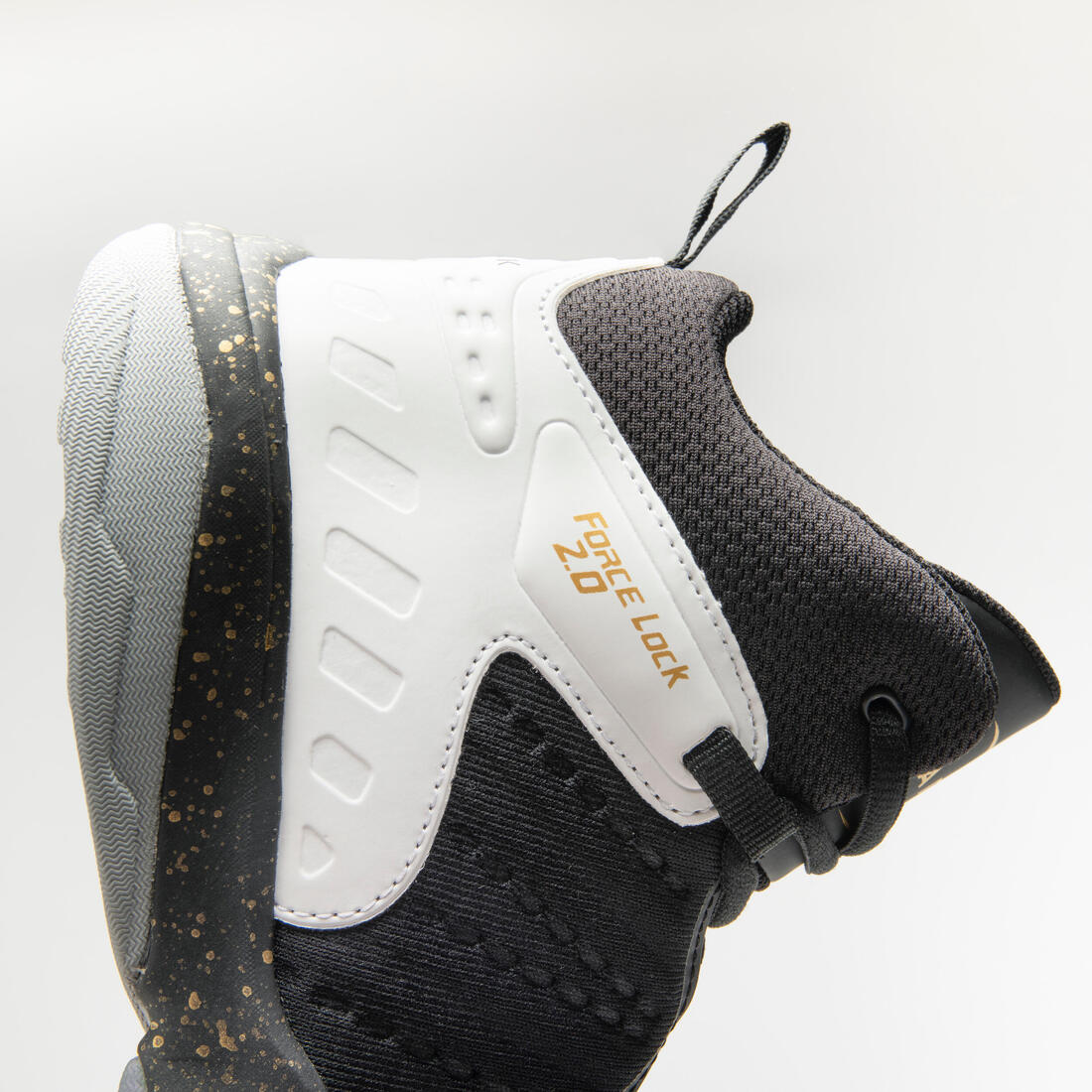 CHAUSSURES DE BASKETBALL ENFANT CONFIRME - SS500H