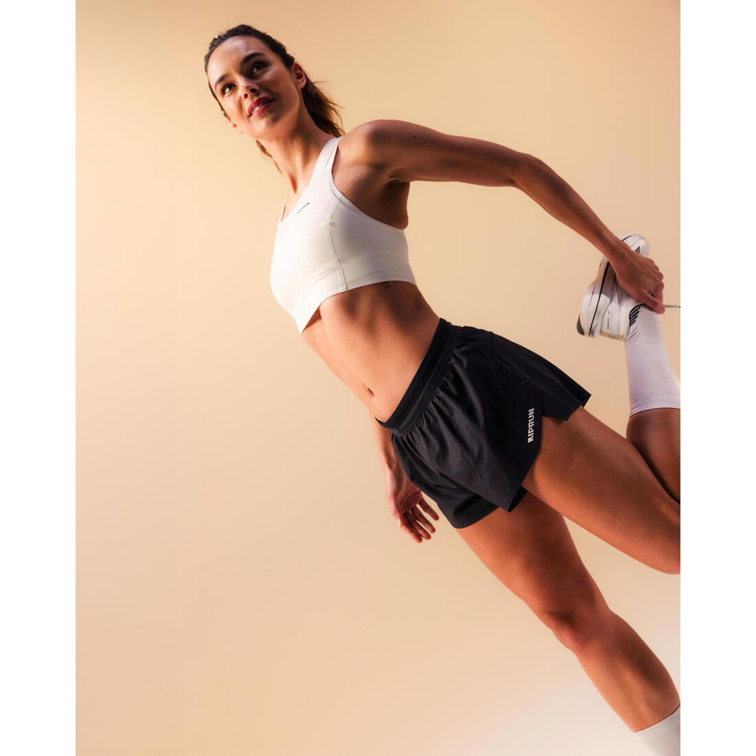 Short menstruel de running femme avec culotte intégrée absorbante Kiprun x Smoon