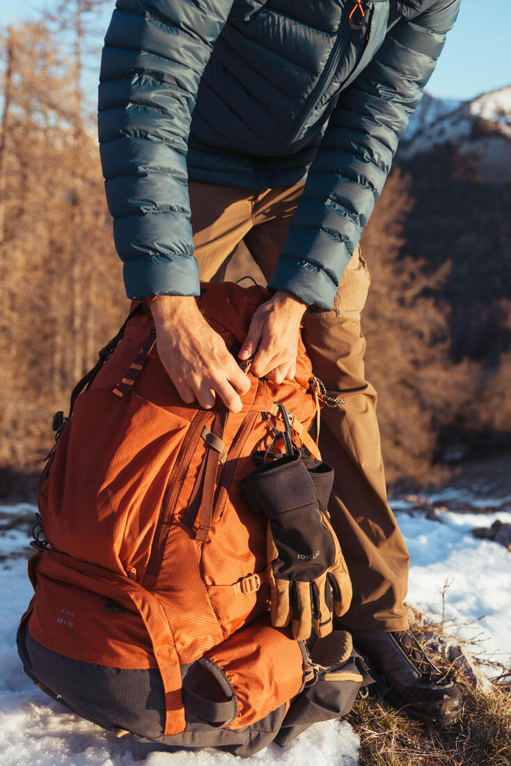 Sac à dos de trekking homme 60+10l - mt500 air