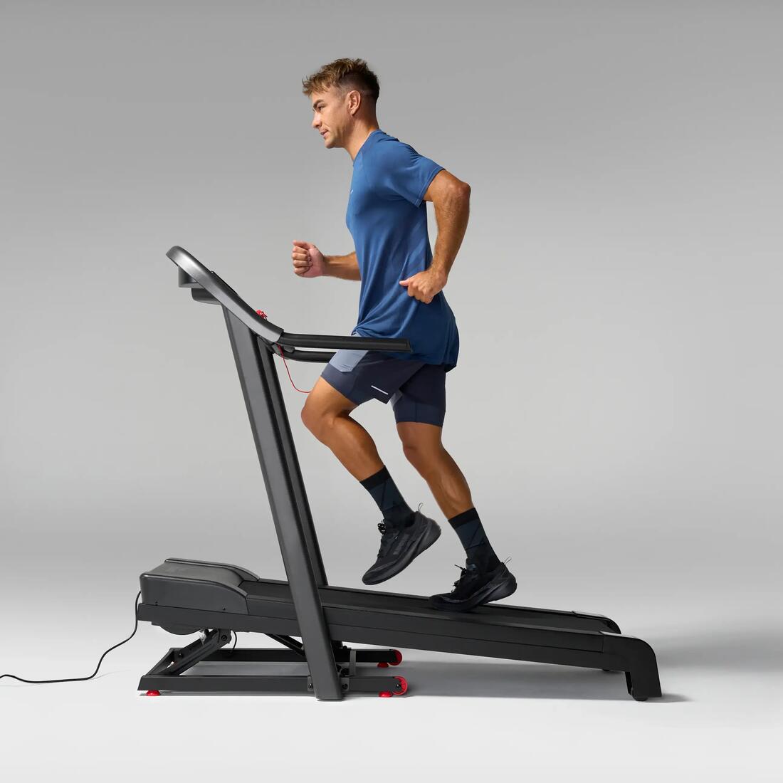 Tapis de course 13km/h, T520B