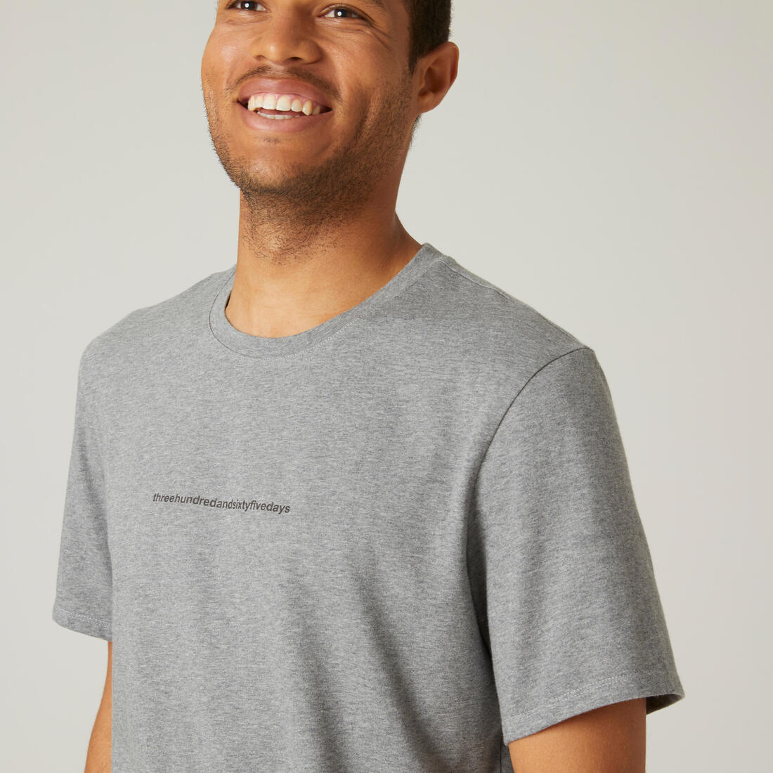 T-shirt fitness manches courtes slim coton col rond homme blanc a imprimé