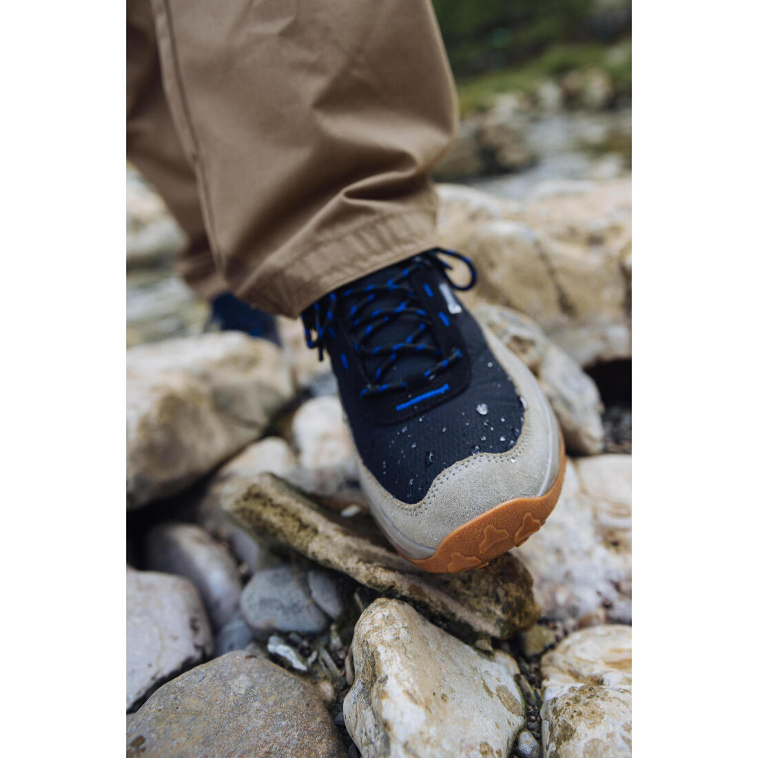 Chaussures de randonnée imperméables homme, NH500 basses WP noir fumé