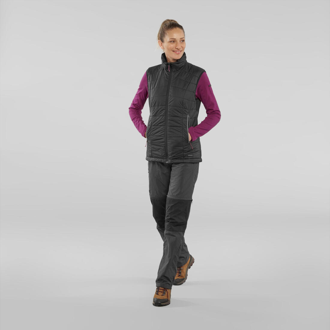 Doudoune de trek sans manches synthétique Femme, MT100