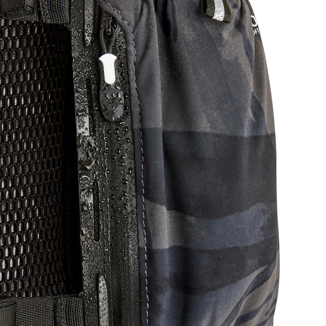 SAC TRAIL ULTRA RUNNING 15L MIXTE NOIR - VENDU AVEC POCHE À EAU 2L