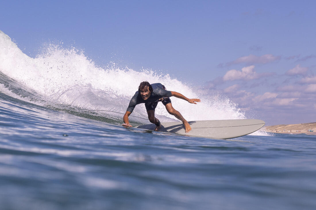 SURF 500 Hybride 8' livrée avec 3 ailerons .