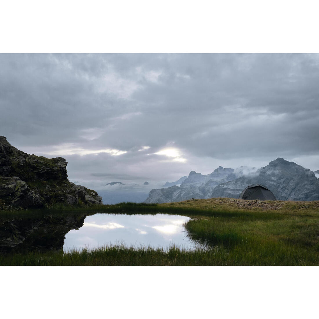 Tente dôme de trekking 2 places MT500