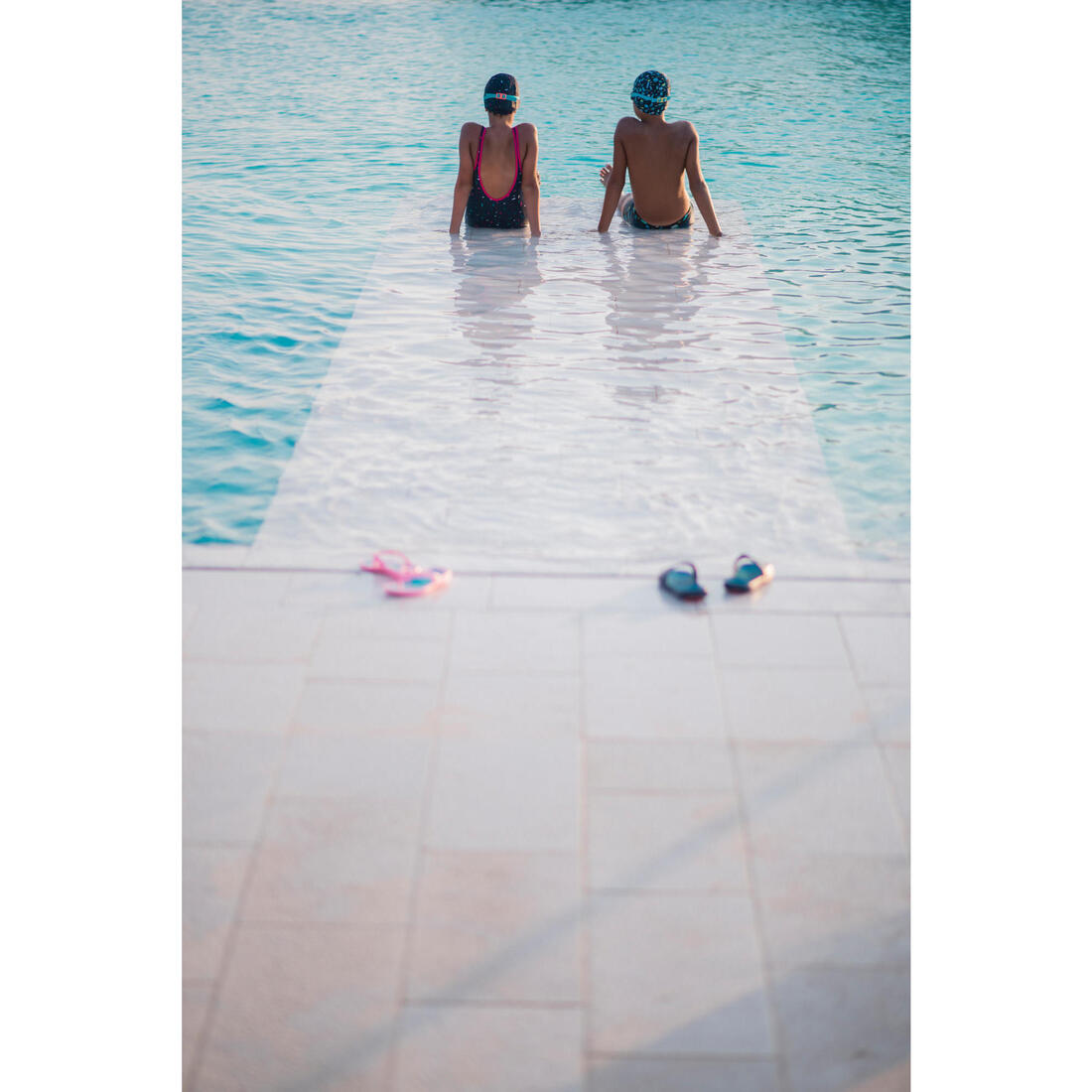 Tongs de Piscine Enfants - Tonga 500 Print - Shark Bleu