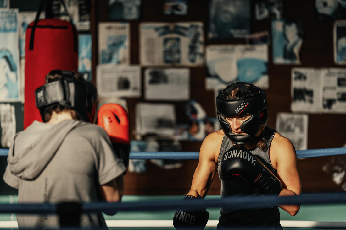 Gants de boxe avec maintien articulaire du poignet, bleu et