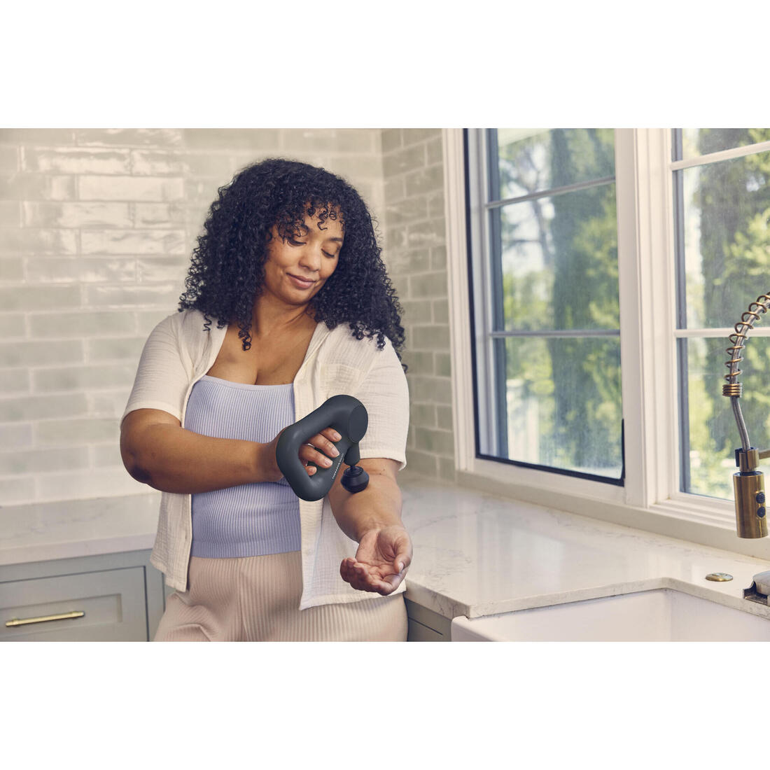 Pistolet de massage Theragun Relief