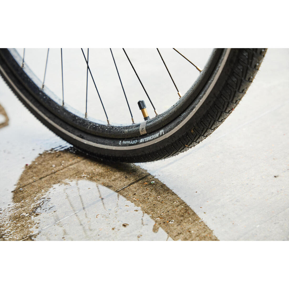 Pneu vélo ville Michelin city touring 700x40