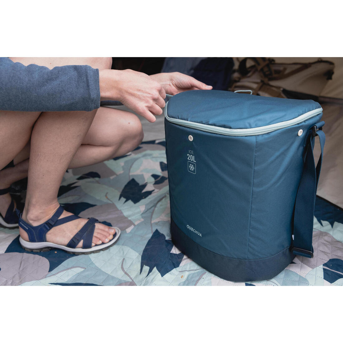Glacière 100 souple 20 litres, isotherme et compacte pour le camping