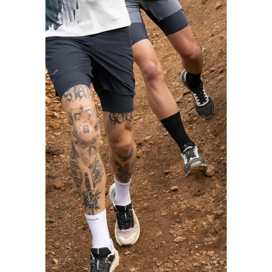 CHAUSSETTES DE RUNNING KIPRUN Run900 STRAP noires