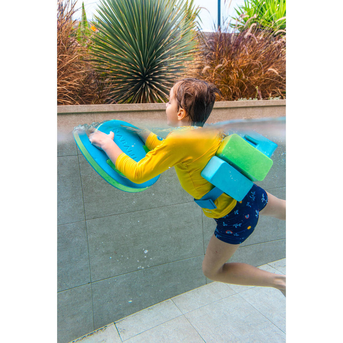 Boxer de bain bébé / enfant bleu imprimé crabes