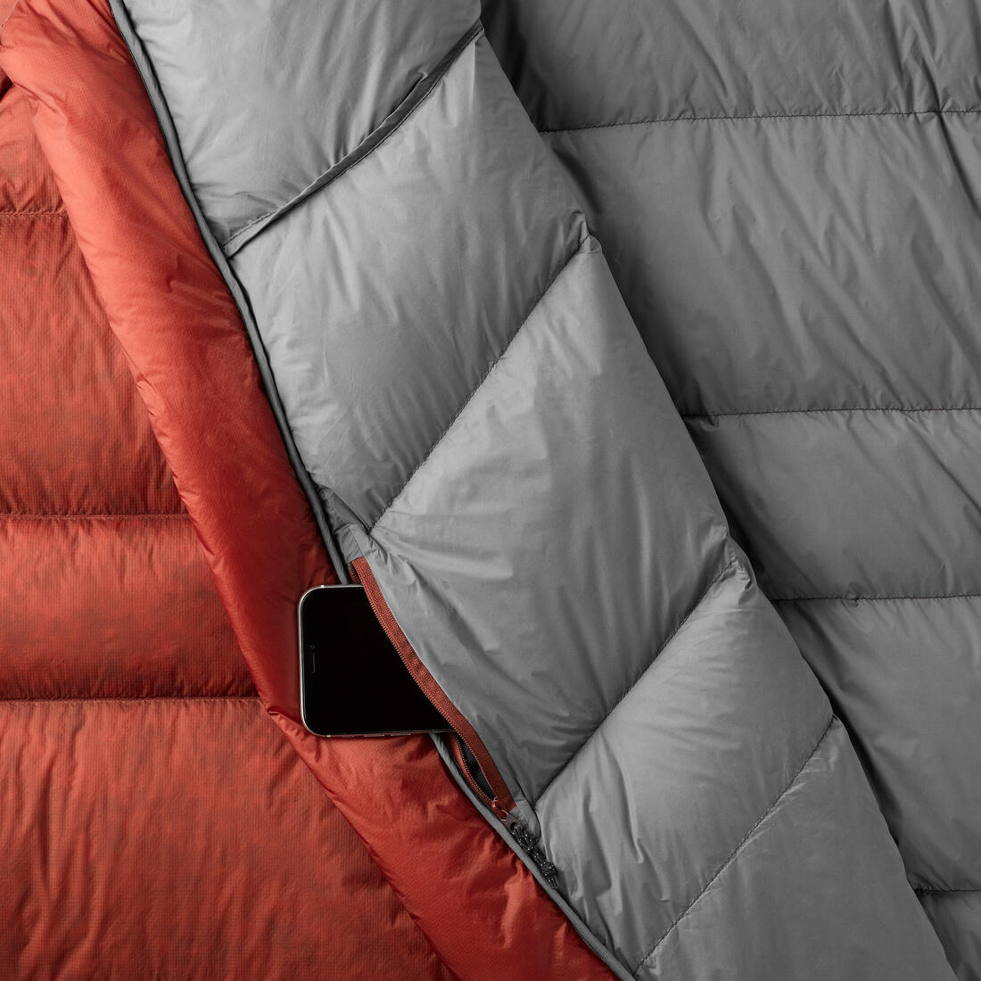 Sac de couchage de trekking 10°C en duvet, léger et compact, MT900