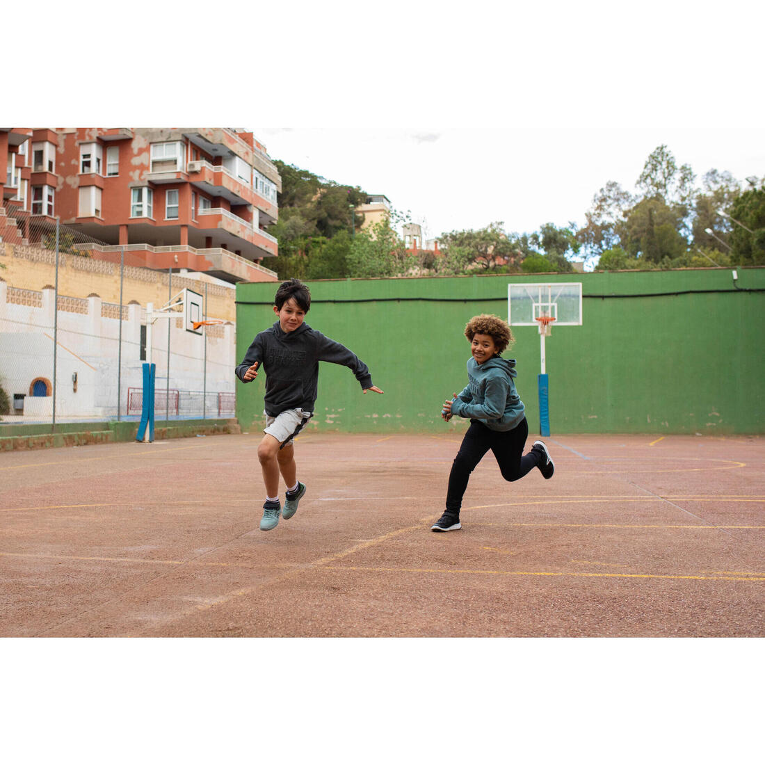 Sweat à capuche coton enfant imprimé