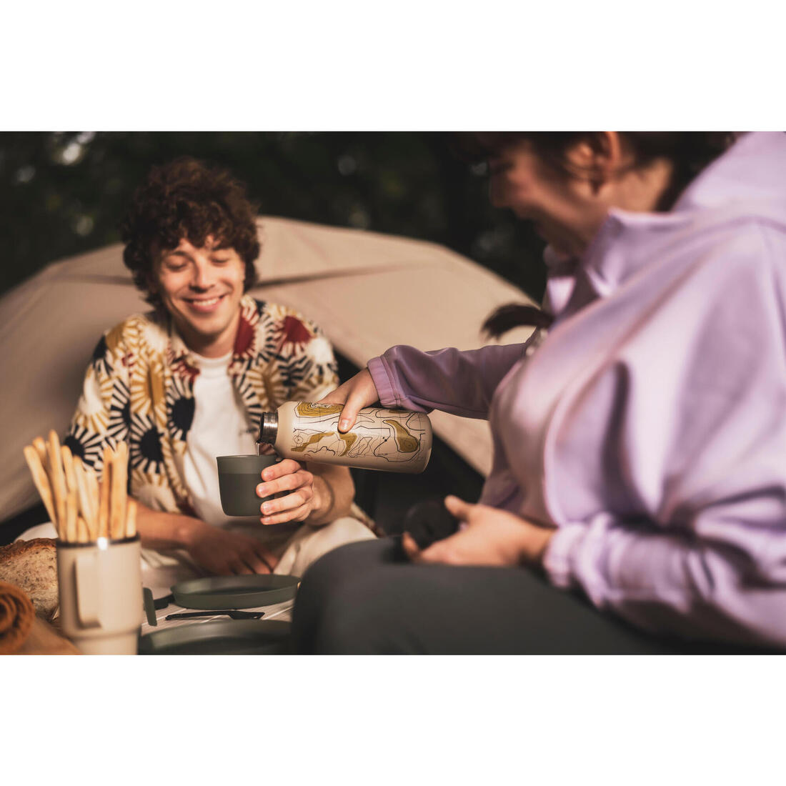 Gourde inox 1L avec bouchon à vis, composée à 75% d'acier recyclé