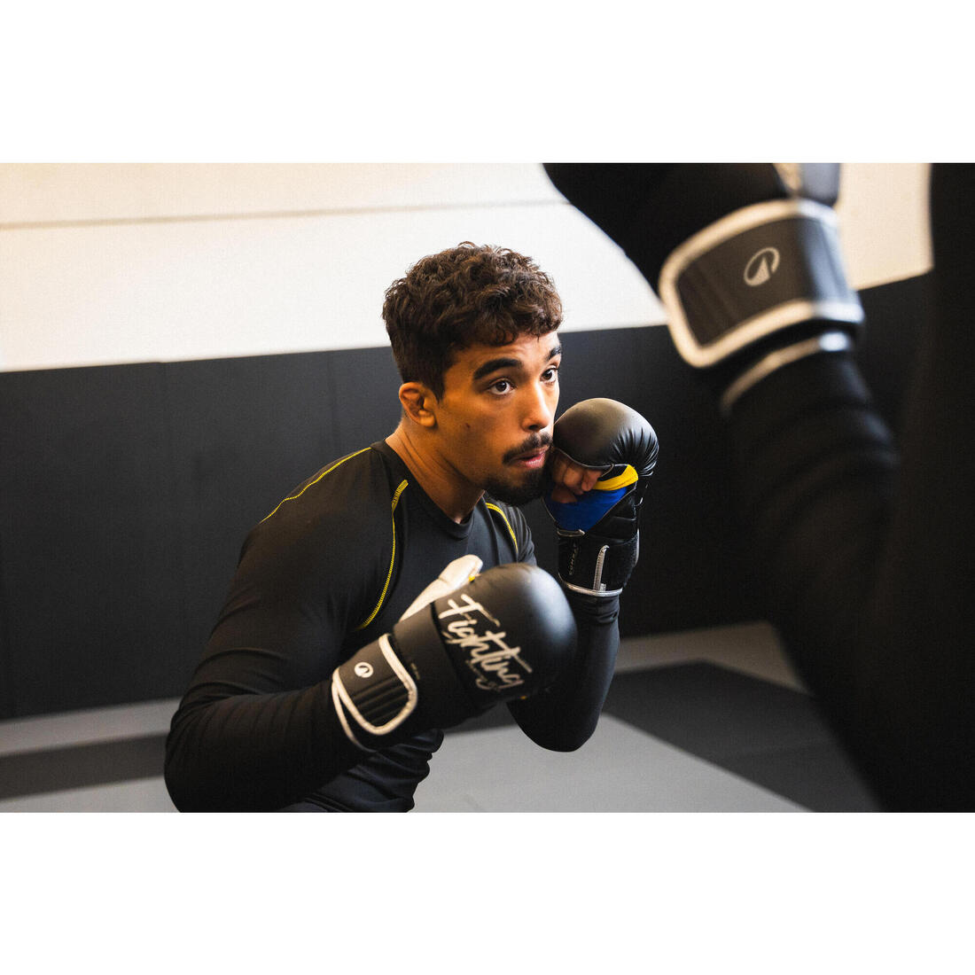 Rashguard de MMA et grappling homme, noir fumé et rouge royal