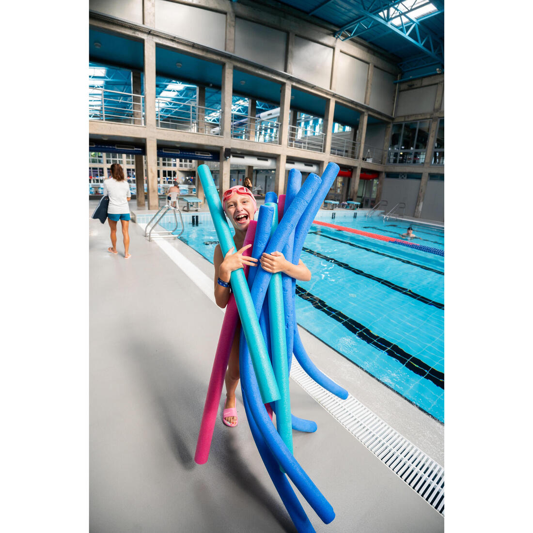 Frite piscine en mousse - taille 118 cm