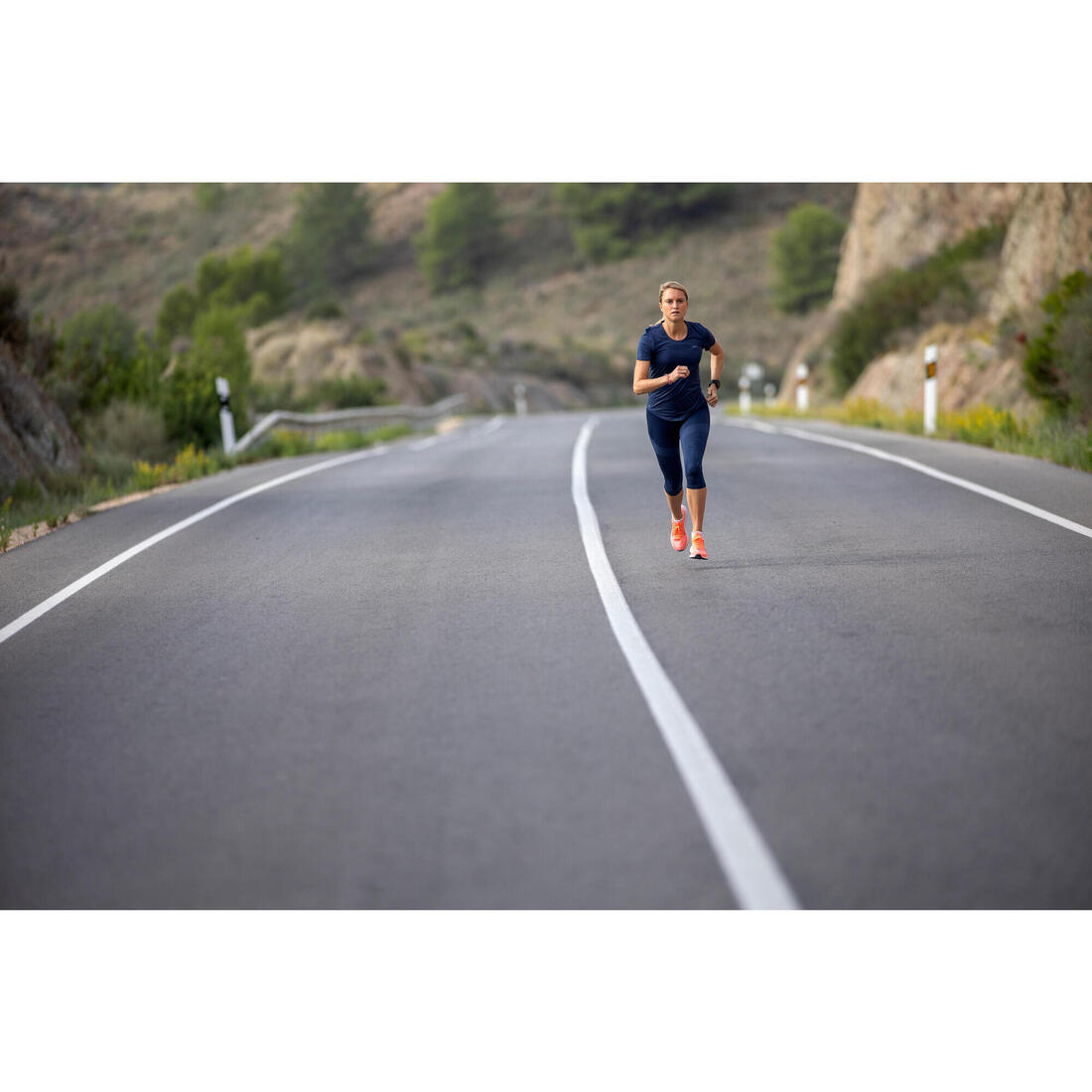 T-shirt running & trail sans couture femme - kiprun run 500 confort