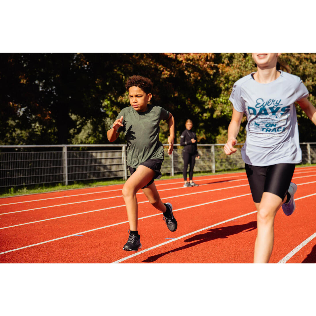 T-Shirt running sans couture Enfant - KIPRUN TS LIGHT 900 kaki