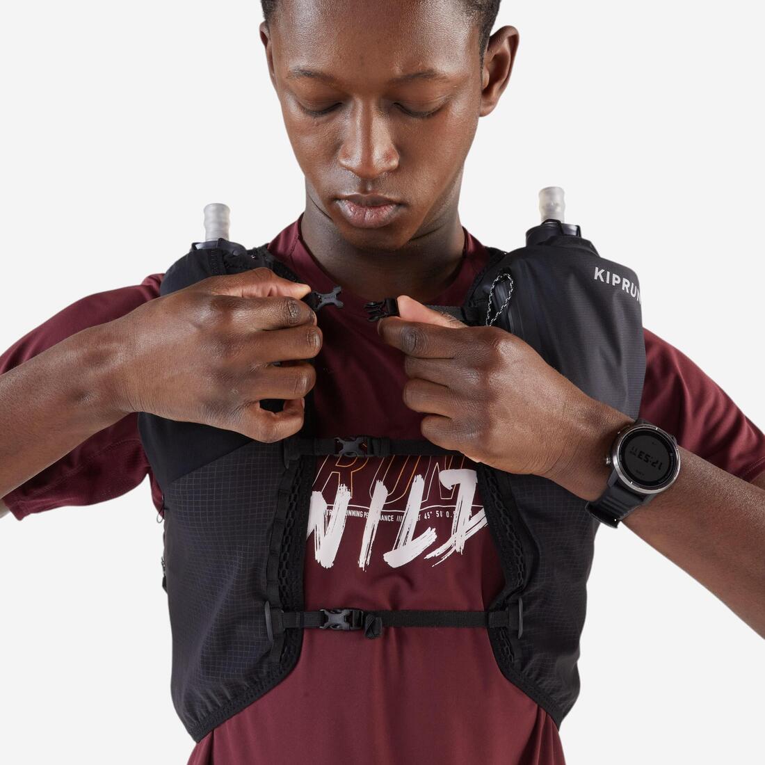 Sac trail running mixte + poche à eau 2L incluse - KIPRUN 900 15L