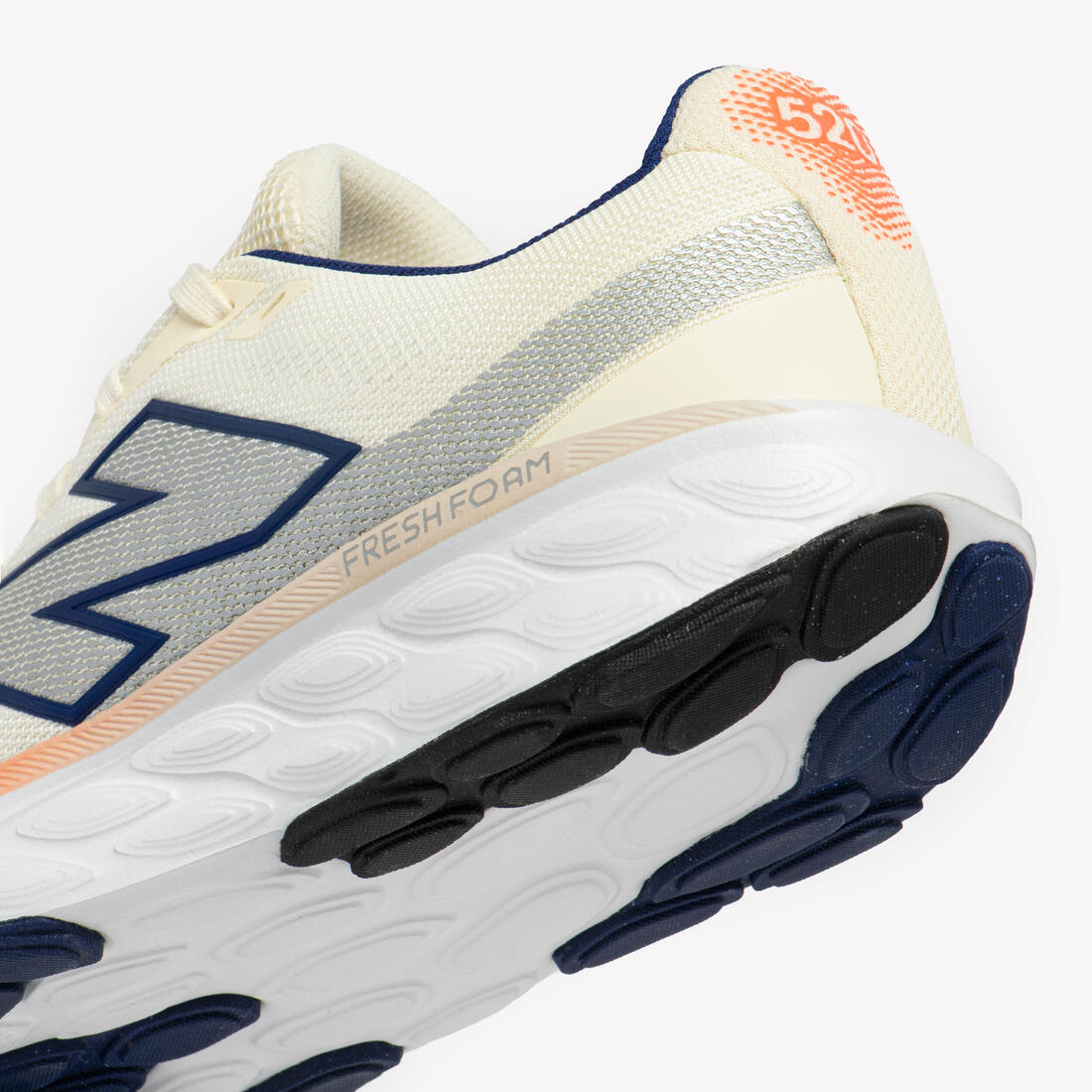 Chaussure de running Homme New Balance, Fresh Foam 520 V9 Beige