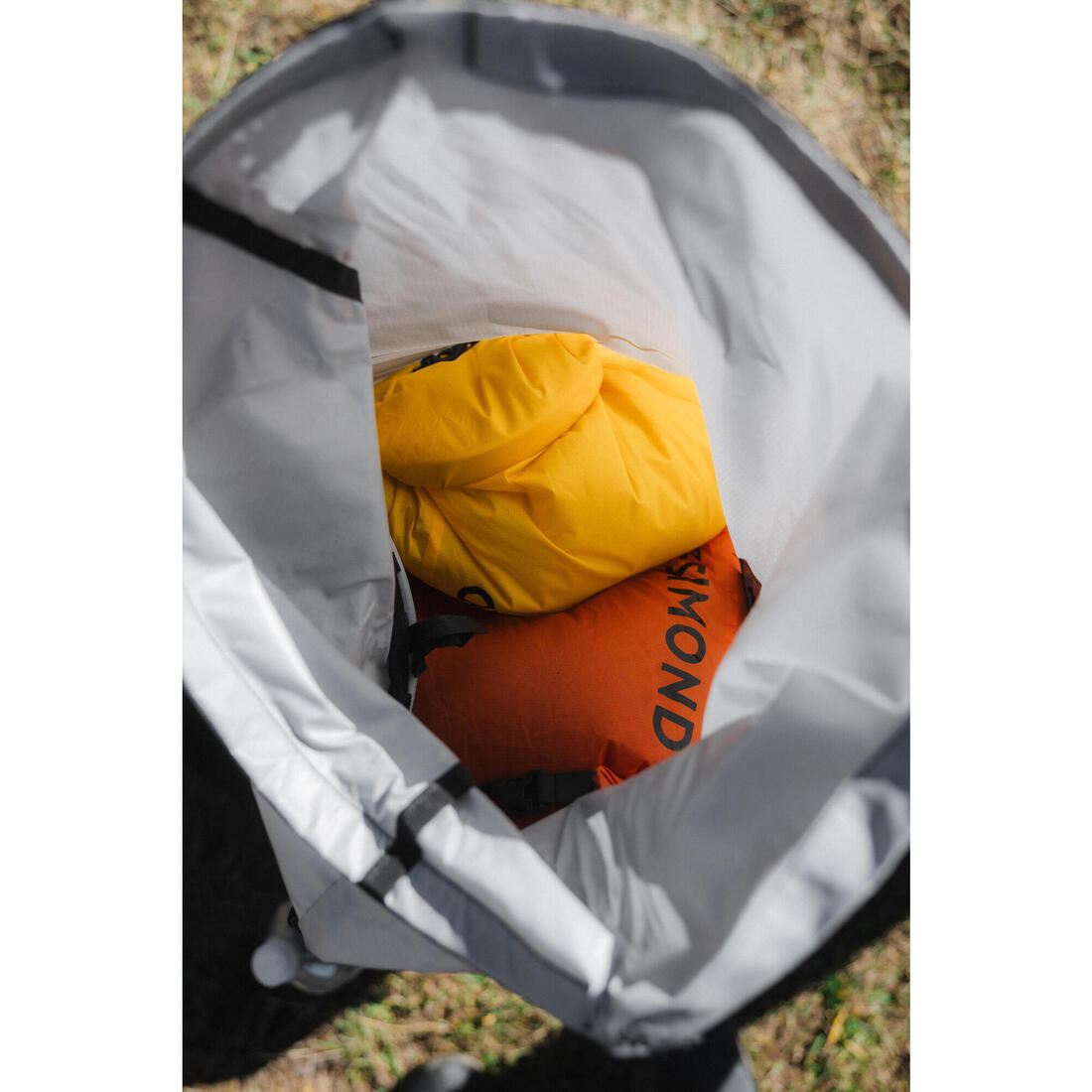 Sac de compression imperméable 7 litres (IPX5), ultra léger , jaune