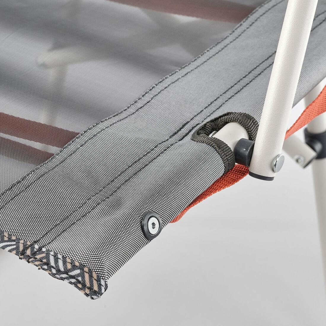 Chaise de camping pliante avec accoudoir