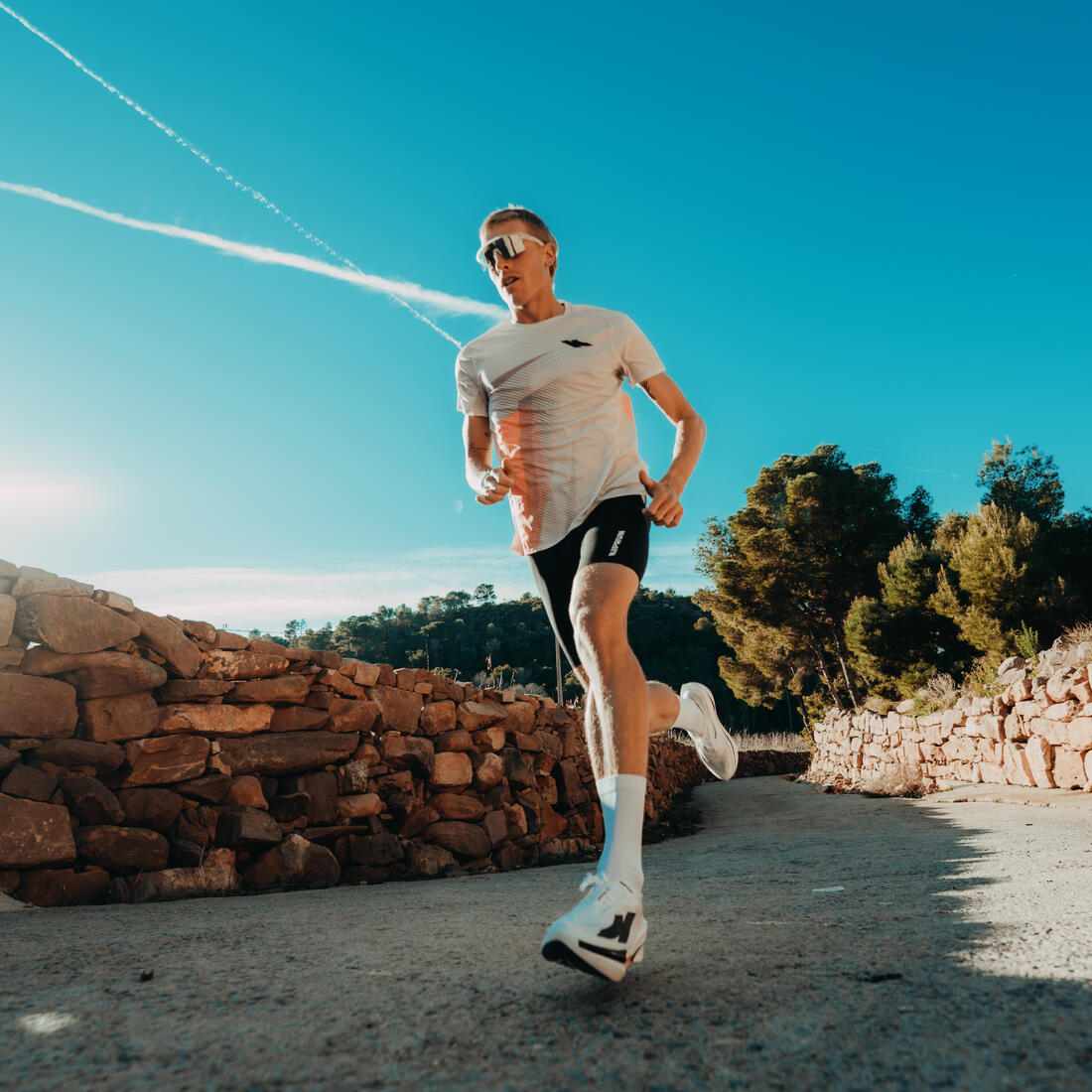 T-shirt de running Homme, Kiprun PROTEAM beige rose