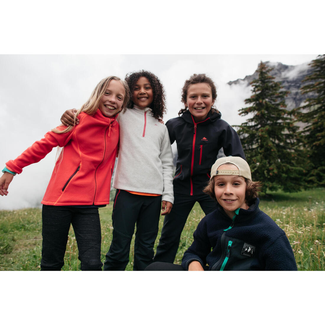 Veste softshell de randonnée enfant 7-15 ans, MH900 noir