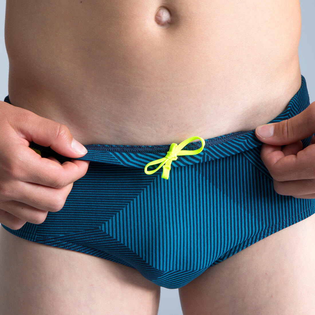 MAILLOT DE BAIN NATATION 900 SLIP BANDEAU LINES