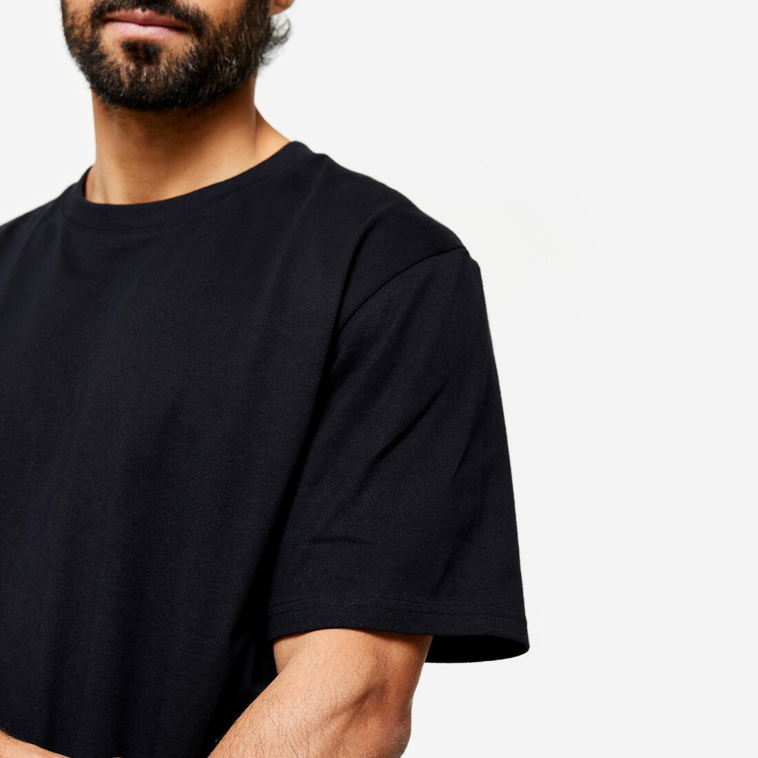 T-shirt fitness homme col rond manches courtes