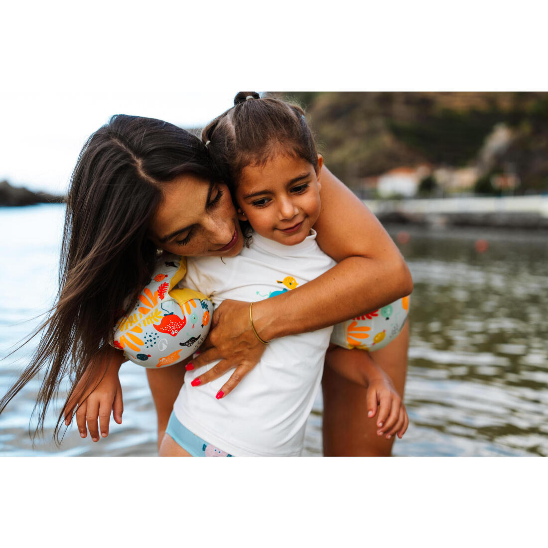 Brassards de piscine enfants rose imprimé "fleurs " 11-30 kg